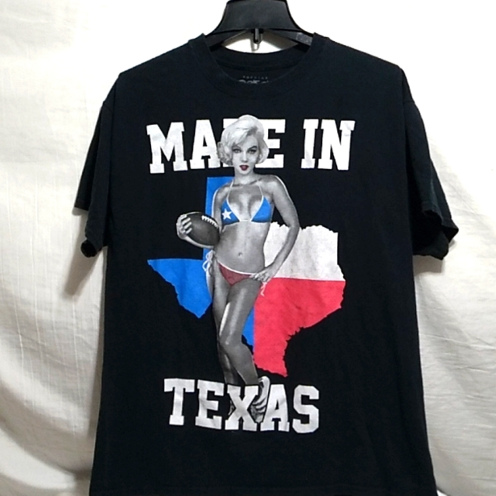 (D-6) SALE! RARE Popular Poison Made In Texas Marilyn Monroe Tee 2014